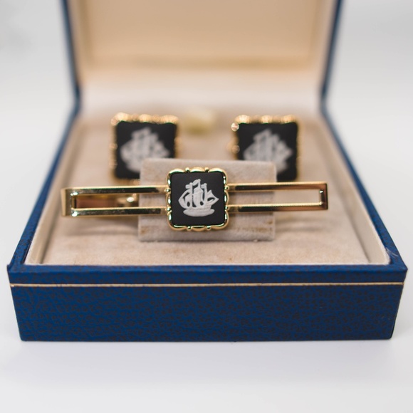 Vintage Wedgwood Tie Bar + Cufflink Set - Ship Design Black Jasperware